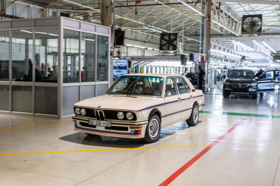 Детали создания BMW 530 MLE (E12) 1976 года  (ZA) (фото 87 из 95)